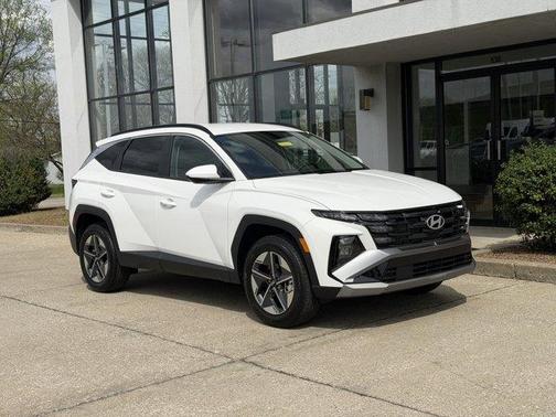 Serenity White Pearl 2026 Hyundai TUCSON SEL