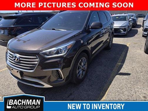 2017 Hyundai SANTA FE SE