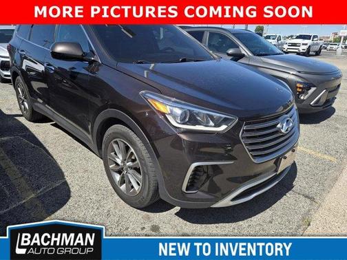 2017 Hyundai SANTA FE SE