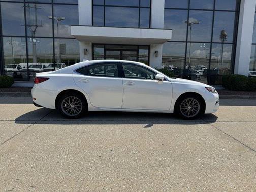 2018 Lexus ES 350 Base