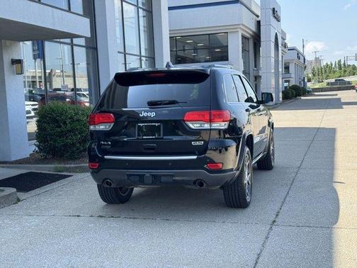 2018 Jeep Grand Cherokee Sterling Edition