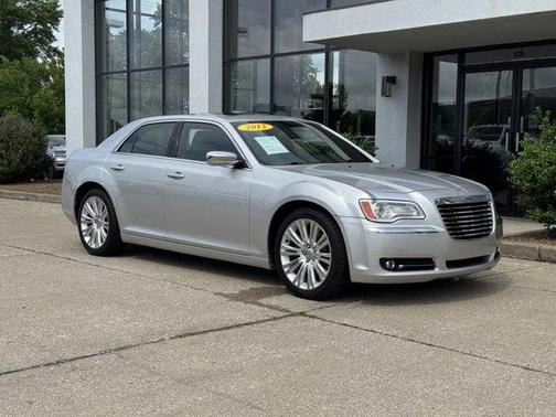2012 Chrysler 300C Base
