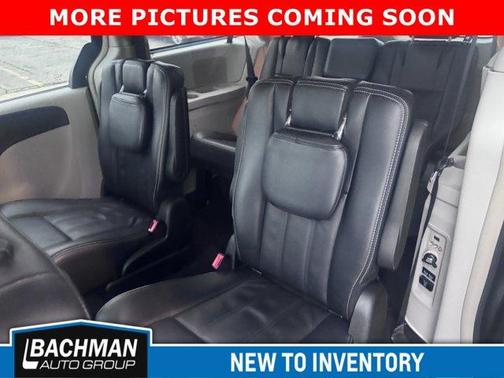 2013 Chrysler Town & Country Touring