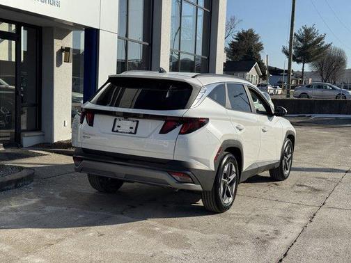 2025 Hyundai TUCSON SEL