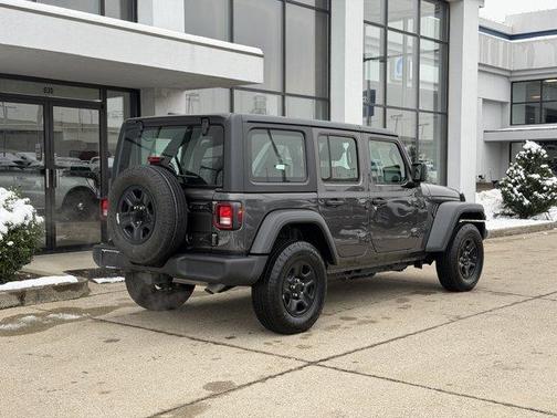 2025 Jeep Wrangler Sport