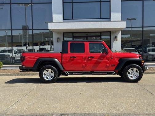 2023 Jeep Gladiator Sport