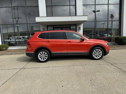 2018 Volkswagen Tiguan 2.0T SE