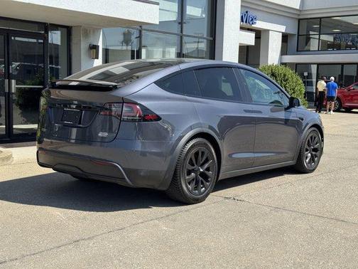 2023 Tesla Model X Standard Range