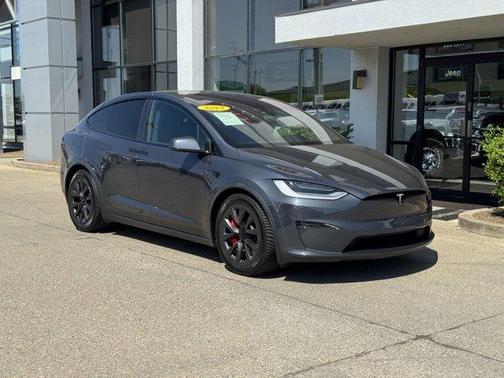 2023 Tesla Model X Standard Range