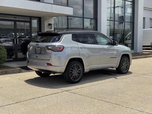 2022 Jeep Compass Altitude