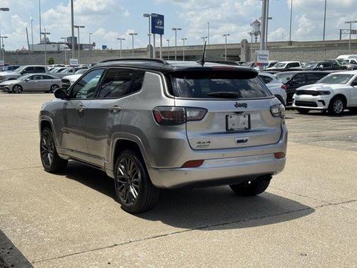 2022 Jeep Compass Altitude