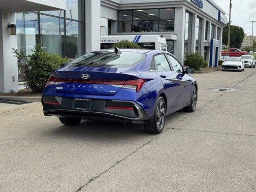 2025 Hyundai ELANTRA HEV Limited