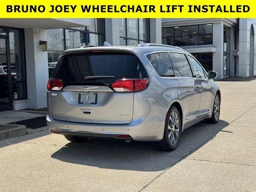 2019 Chrysler Pacifica Limited