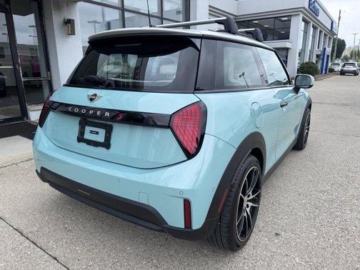 2025 MINI Hardtop S