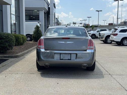 2011 Chrysler 300 Limited