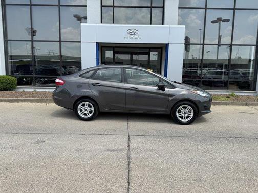 2017 Ford Fiesta SE