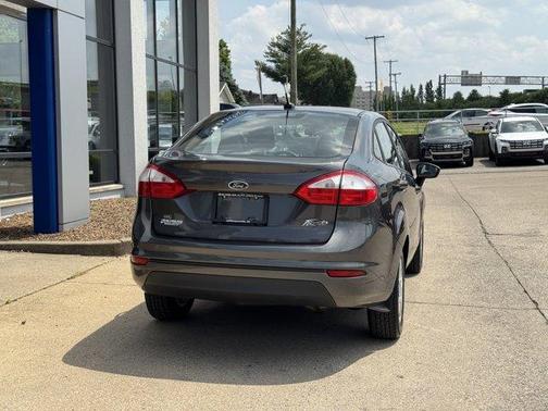 2017 Ford Fiesta SE