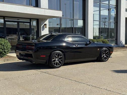 2016 Dodge Challenger R/T Scat Pack