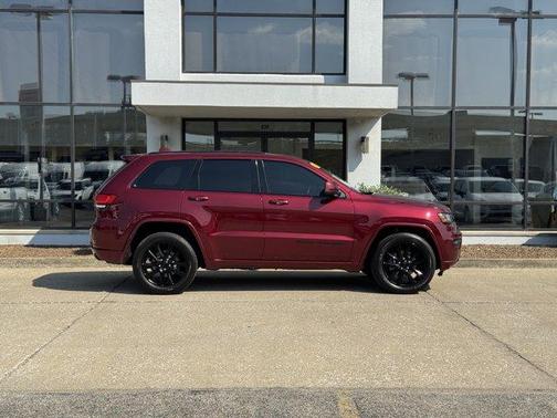 2020 Jeep Grand Cherokee Altitude