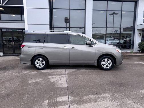 2012 Nissan Quest SV