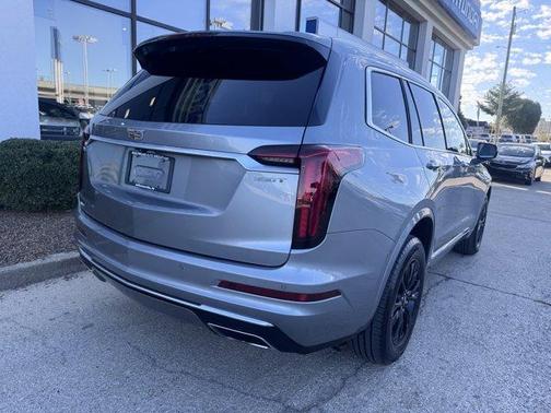 2023 Cadillac XT6 Luxury AWD