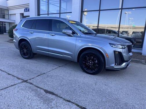 2023 Cadillac XT6 Luxury AWD