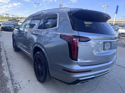 2023 Cadillac XT6 Luxury AWD