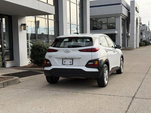 2021 Hyundai KONA SE