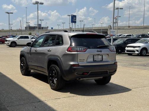 2020 Jeep Cherokee Trailhawk