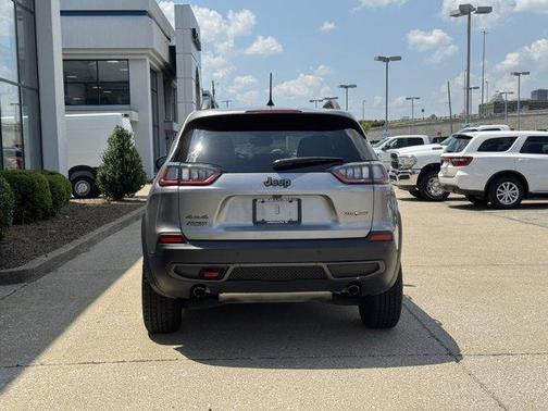2020 Jeep Cherokee Trailhawk