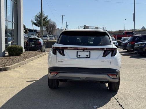 2025 Hyundai TUCSON Hybrid SEL Convenience