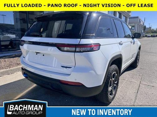 2022 Jeep Grand Cherokee 4xe Trailhawk