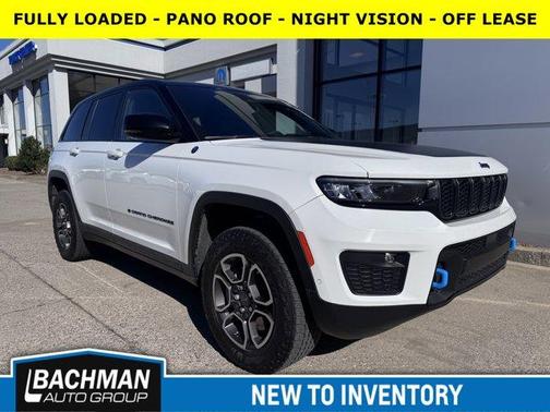 2022 Jeep Grand Cherokee 4xe Trailhawk