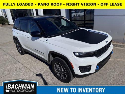 2022 Jeep Grand Cherokee 4xe Trailhawk