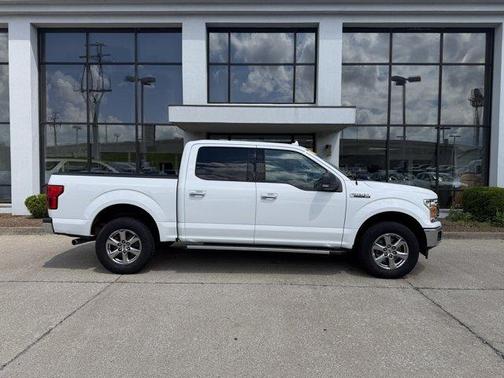 Oxford White 2018 Ford F-150 XLT