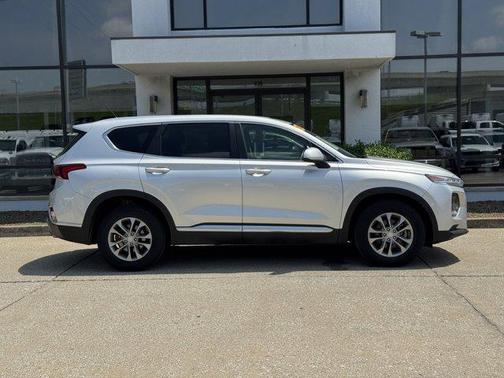 2019 Hyundai SANTA FE 2.4 SE