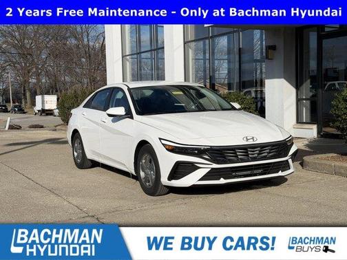 2026 Hyundai ELANTRA SE