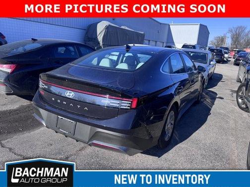 2025 Hyundai SONATA SE