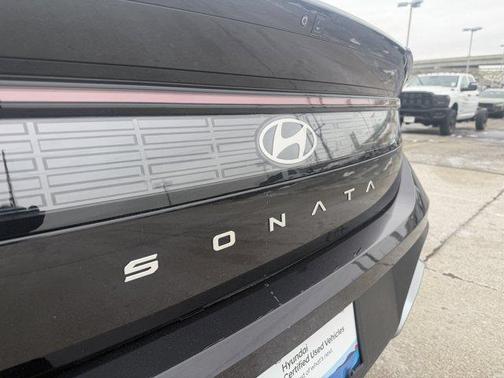 2025 Hyundai SONATA SE