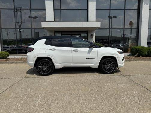 2023 Jeep Compass Altitude