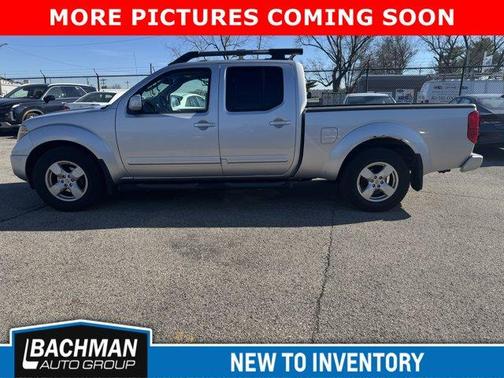 Radiant Silver 2008 Nissan Frontier LE Crew Cab