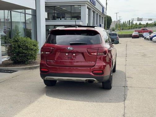 2020 Kia Sorento EX V6
