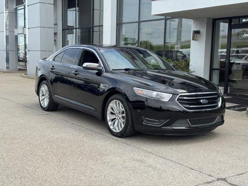 2018 Ford Taurus Limited