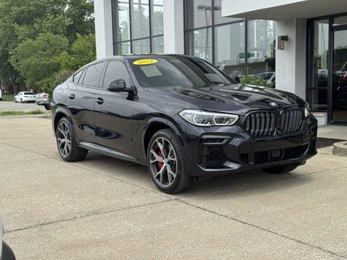 2022 BMW X6 M50i