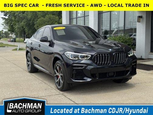 2022 BMW X6 M50i