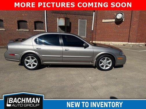 2002 Nissan Maxima SE