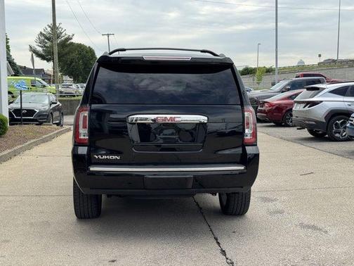 2020 GMC Yukon Denali