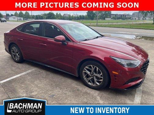 Red 2023 Hyundai SONATA SEL