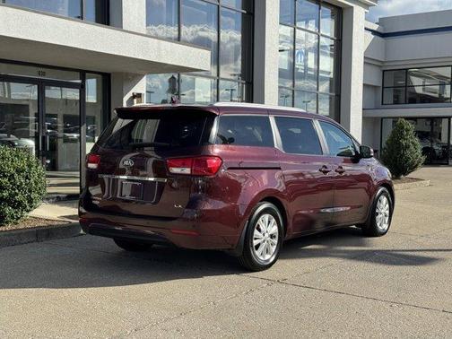 2017 Kia Sedona LX