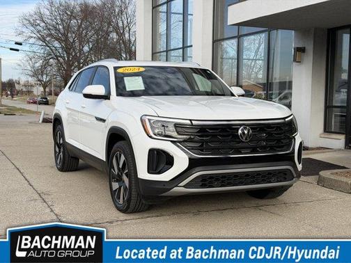 2024 Volkswagen Atlas Cross Sport 2.0T SE w/Technology